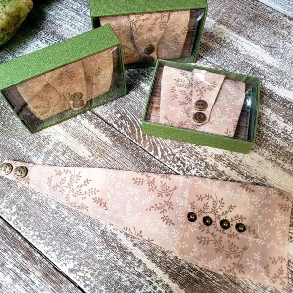 Tan Print 1 Wrist Wallet Adult