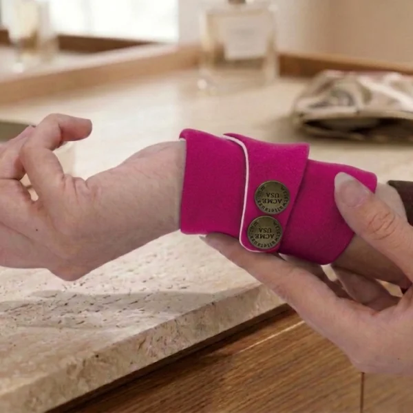 Dark Raspberry Wrist Wallet AMB75