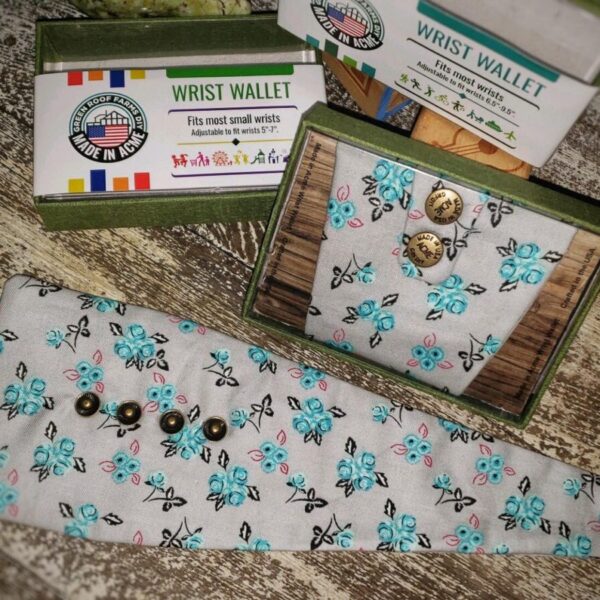 Grey and Turquoise Floral Wrist Wallet