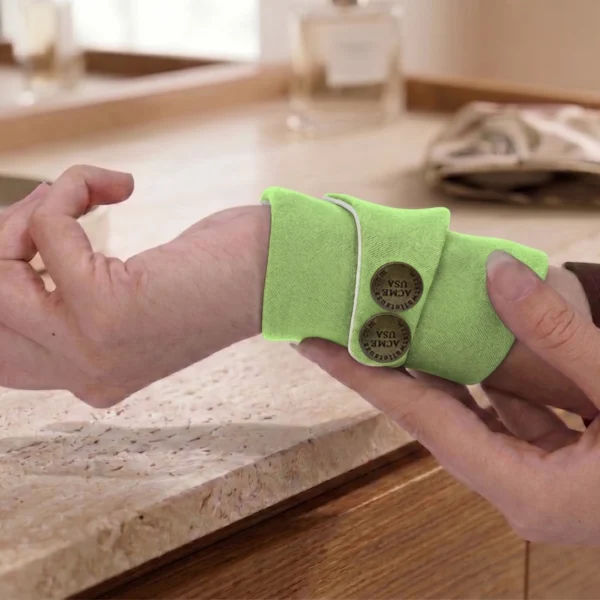 Lime Wrist Wallet AMB18