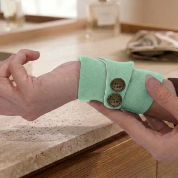 Mint Wrist Wallet AMB110